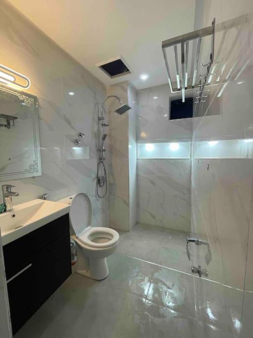 Lovely Near Super Market Parking Wifi Ac Apartment